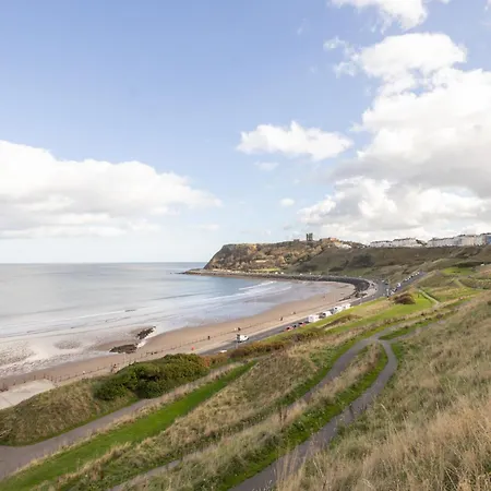 4, King's Court * Scarborough